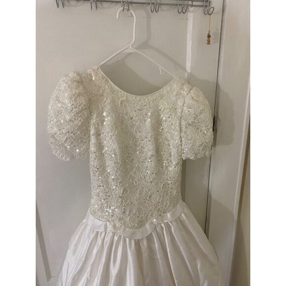 Vintage Min Cheri Women's Embellished Beaded Wedding Dress - Small - Picture 2 of 13